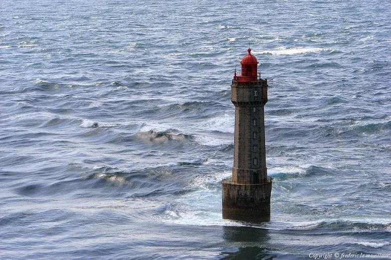 Lighthouses of Brittany 8