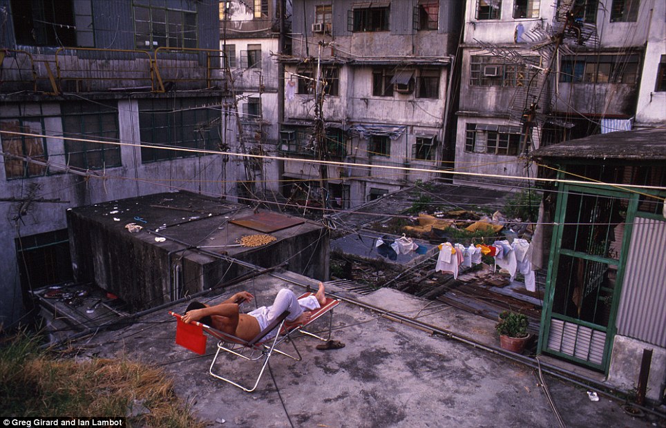 Kowloon Walled City 6